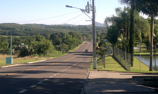 Avenida principal de Presidente Lucena